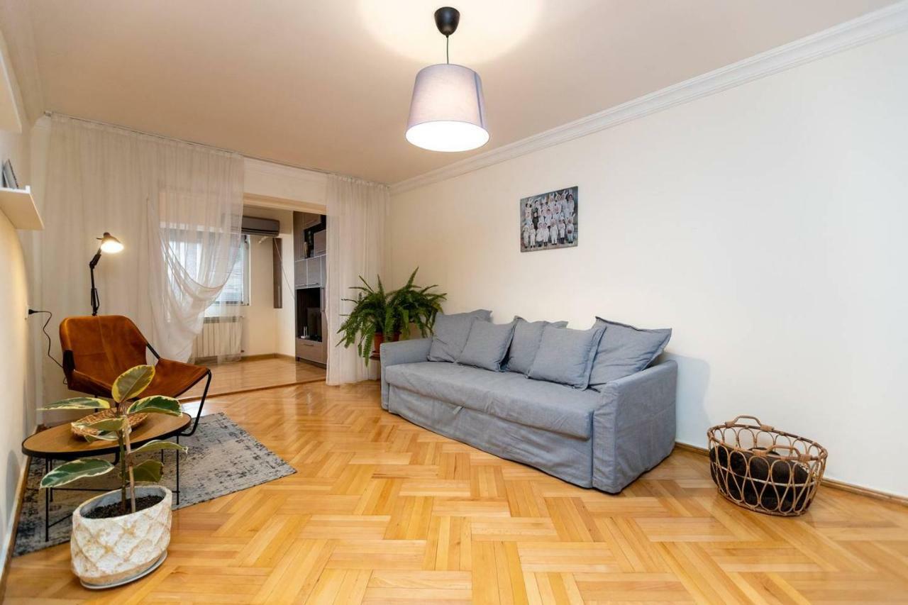 Wehost Cosy Apartment Tbilisi Exteriör bild