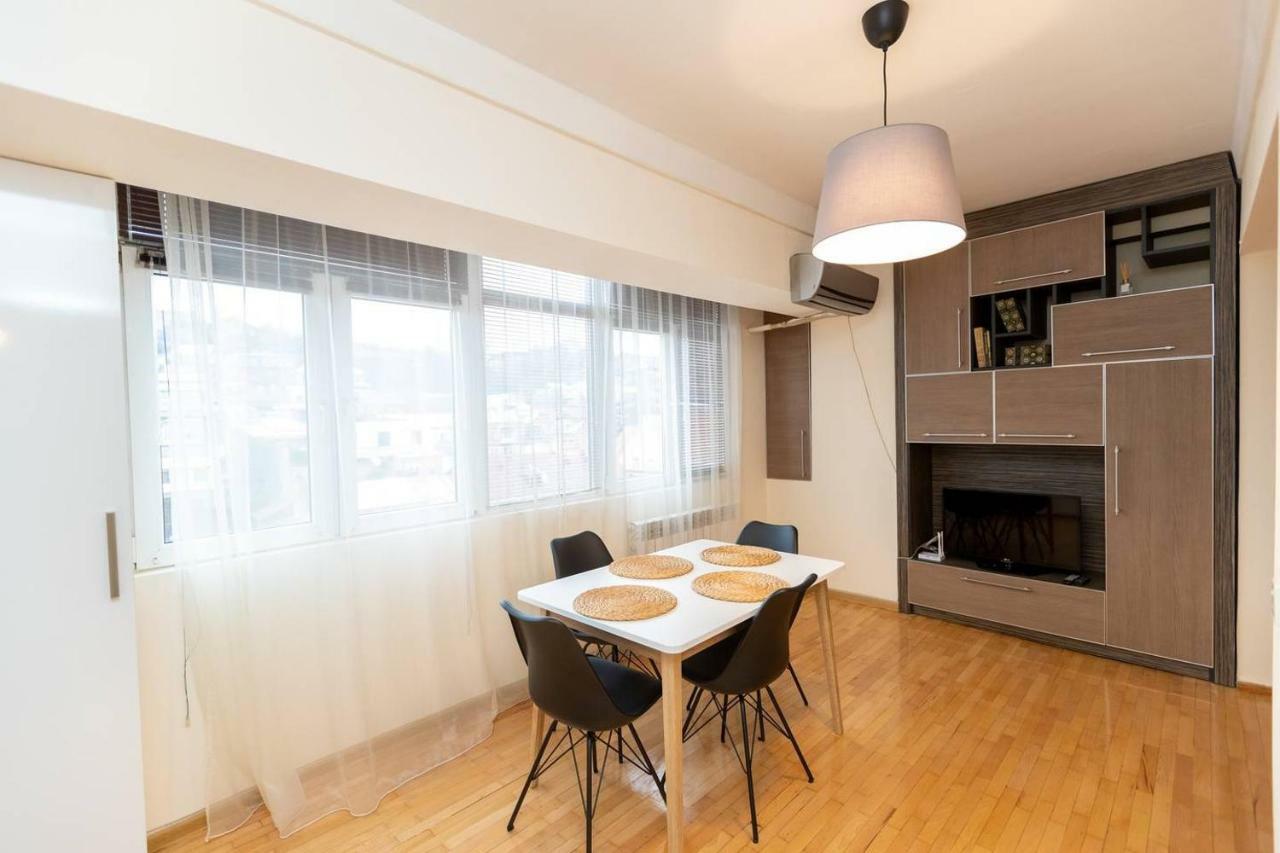 Wehost Cosy Apartment Tbilisi Exteriör bild